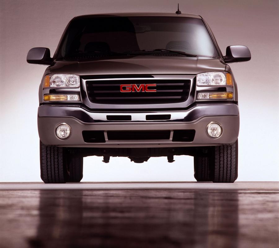  GMC Sierra 2003 года  (фото 23 из 31)